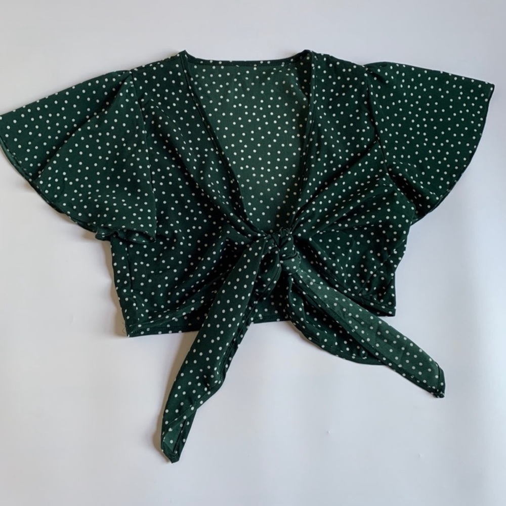 Polka Dot Cropped Tie Front Cap Sleeve Top